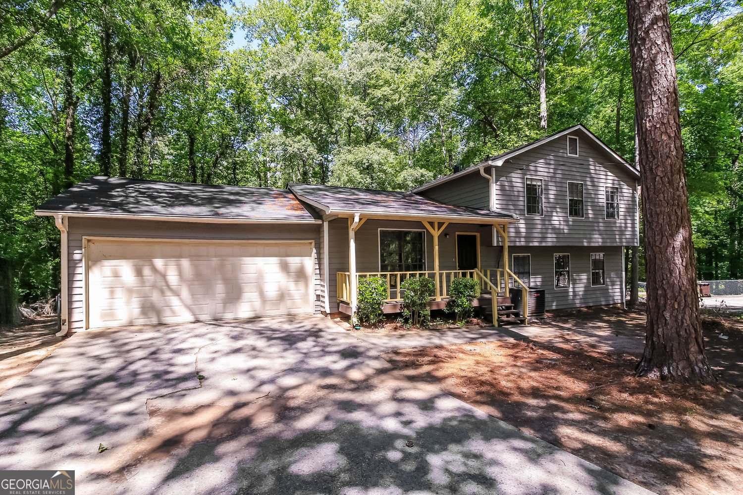 6957 Cedar Hill Court Riverdale - main photo