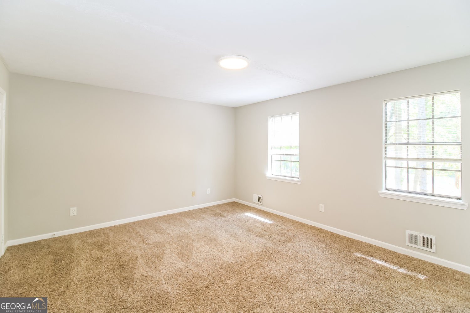 6957 Cedar Hill Court Riverdale - Photo 9