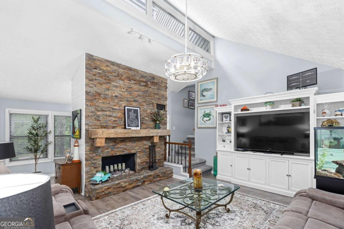 10530 Shallowford Road Roswell - Photo 14