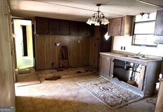 2491 Athens Highway Madison - Photo 17