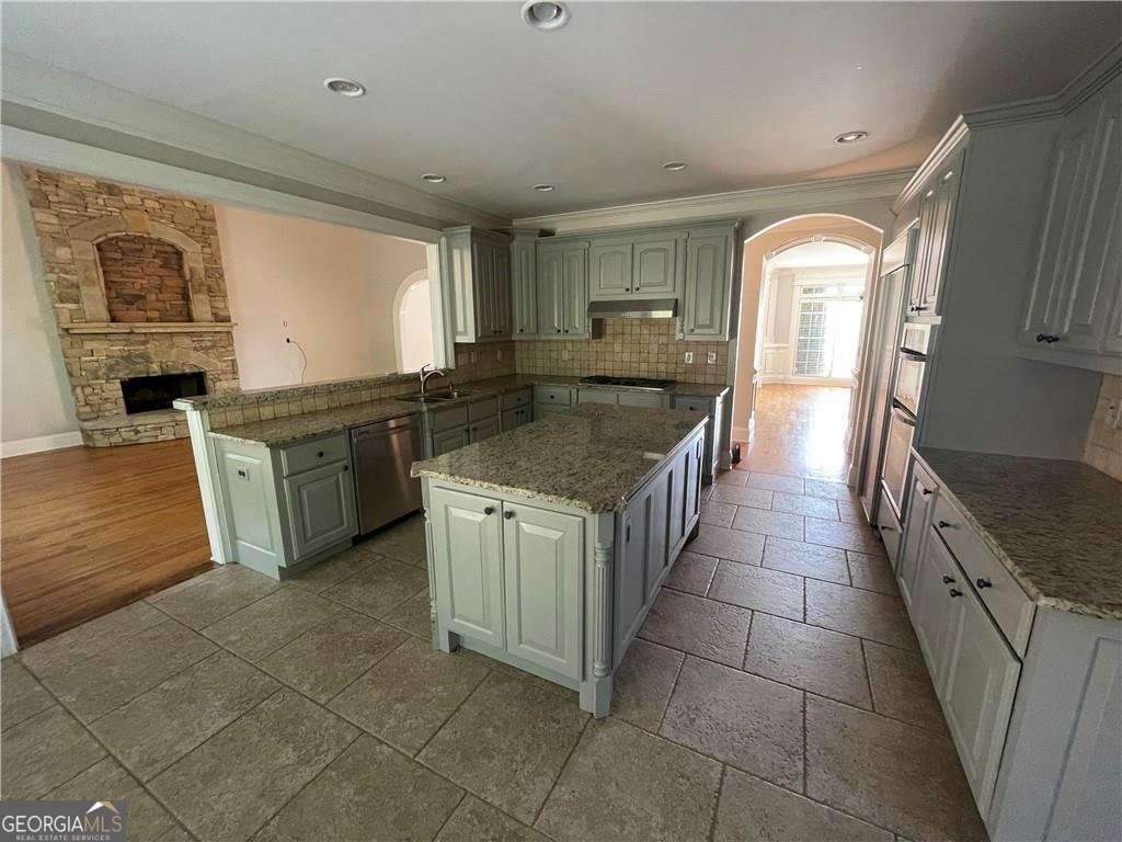 8730 Sawgrass Way Duluth - Photo 10