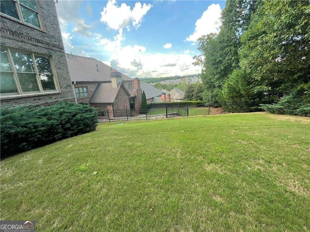 8730 Sawgrass Way Duluth - Photo 32