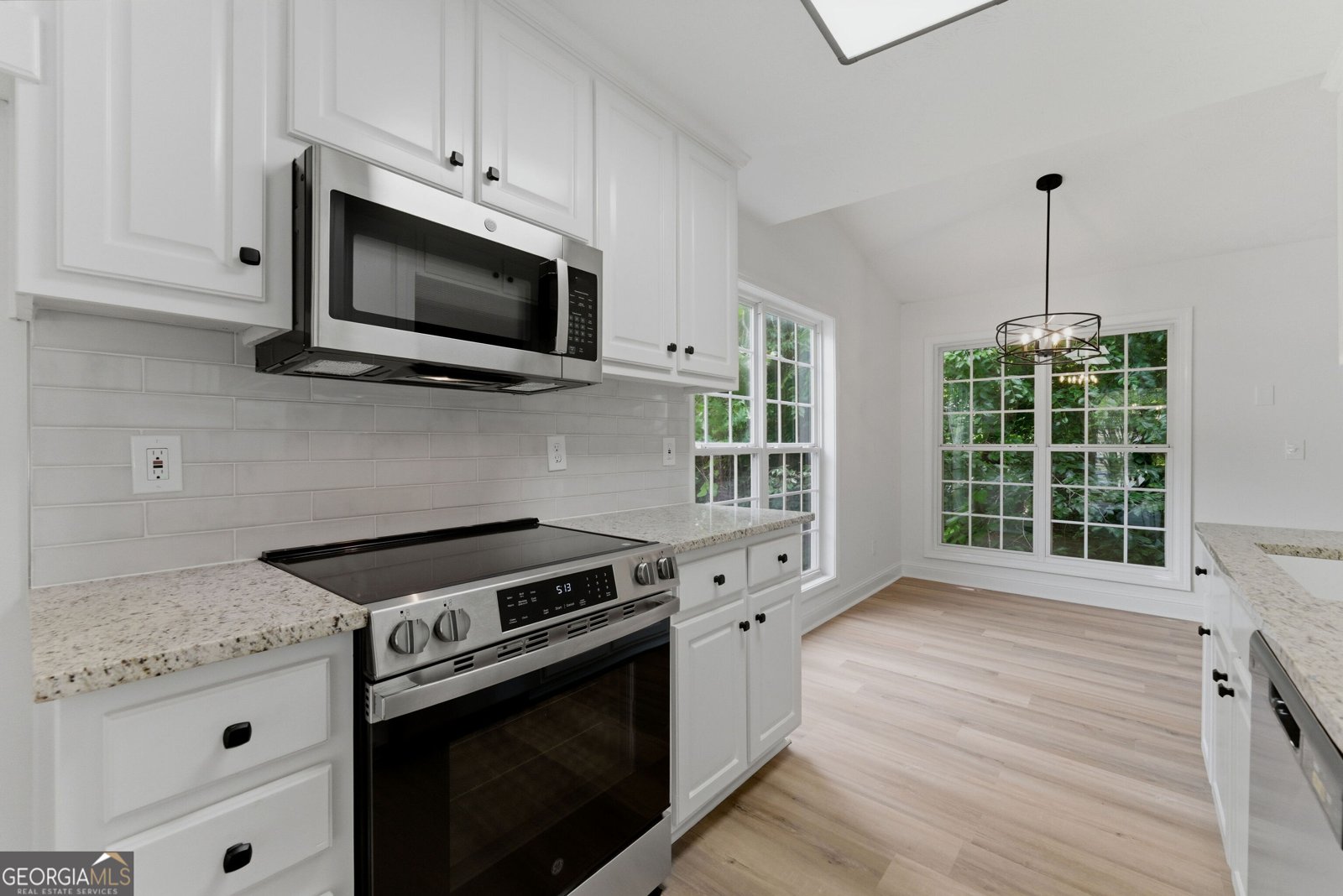 515 Ashland Manor Drive Lawrenceville - Photo 7