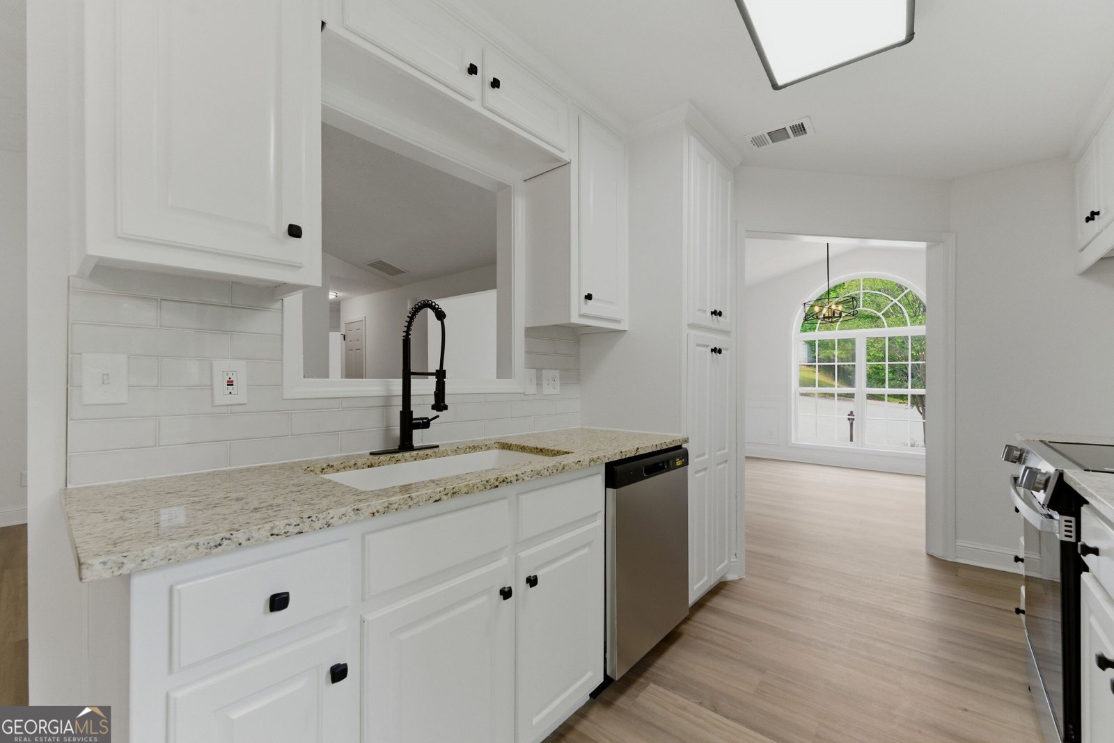 515 Ashland Manor Drive Lawrenceville - Photo 8