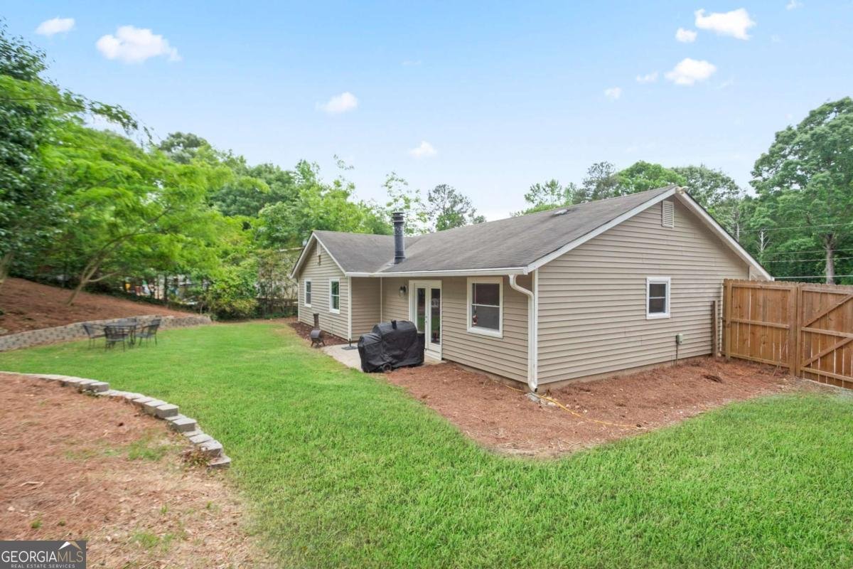 2543 Landington Way Duluth - Photo 35