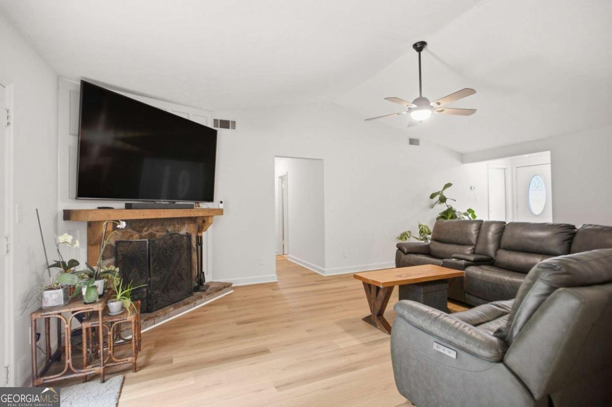 2543 Landington Way Duluth - Photo 7