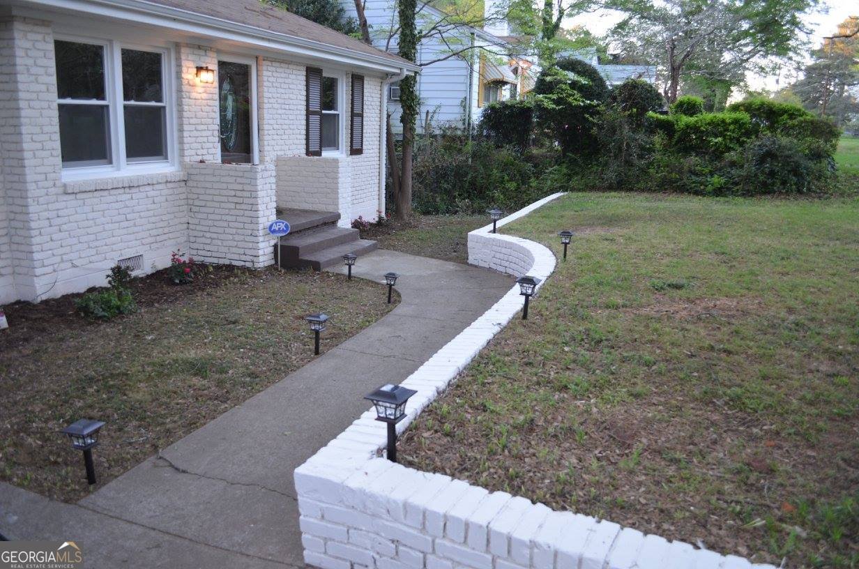 1329 Westridge Road Atlanta - Photo 12