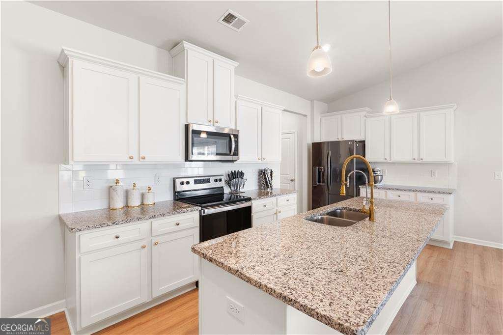 1074 Pine View Trail Monroe - Photo 12