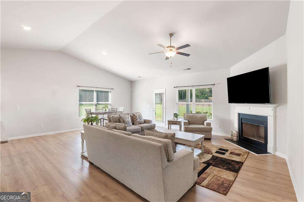 1074 Pine View Trail Monroe - Photo 14