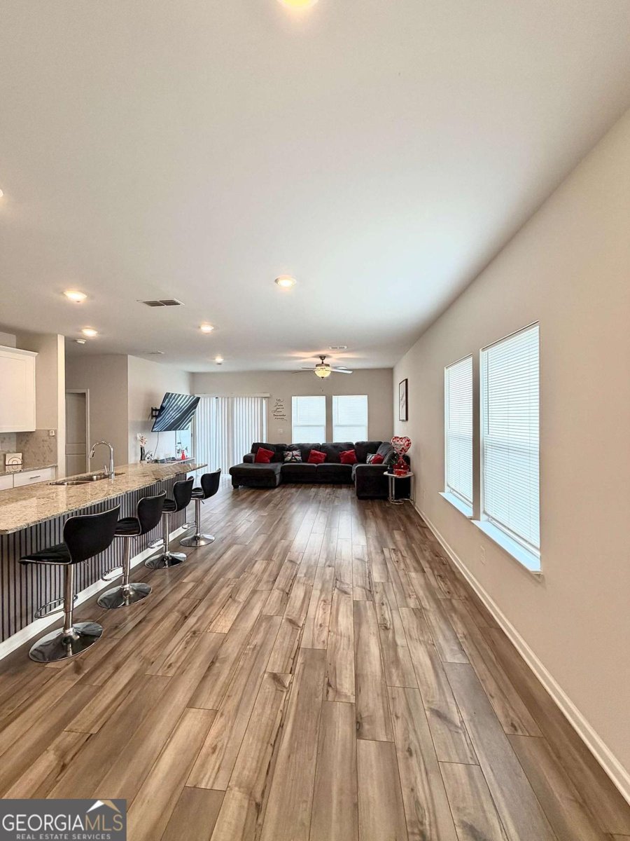 3915 Holland Grove Road Lawrenceville - Photo 8