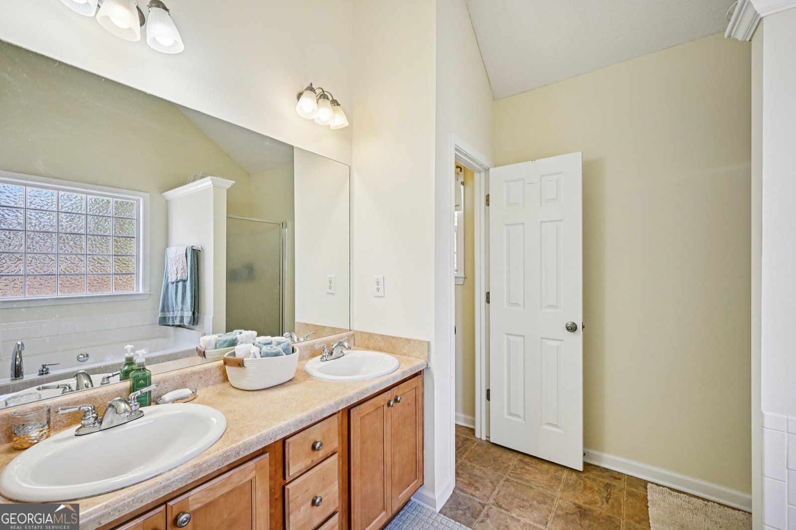 25 Pacific Avenue Sharpsburg - Photo 22