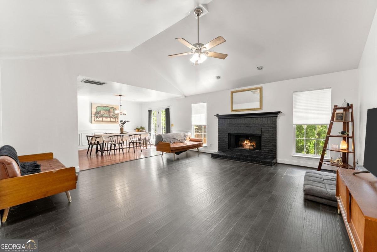 413 Rolling Meadows Drive Cleveland - Photo 9