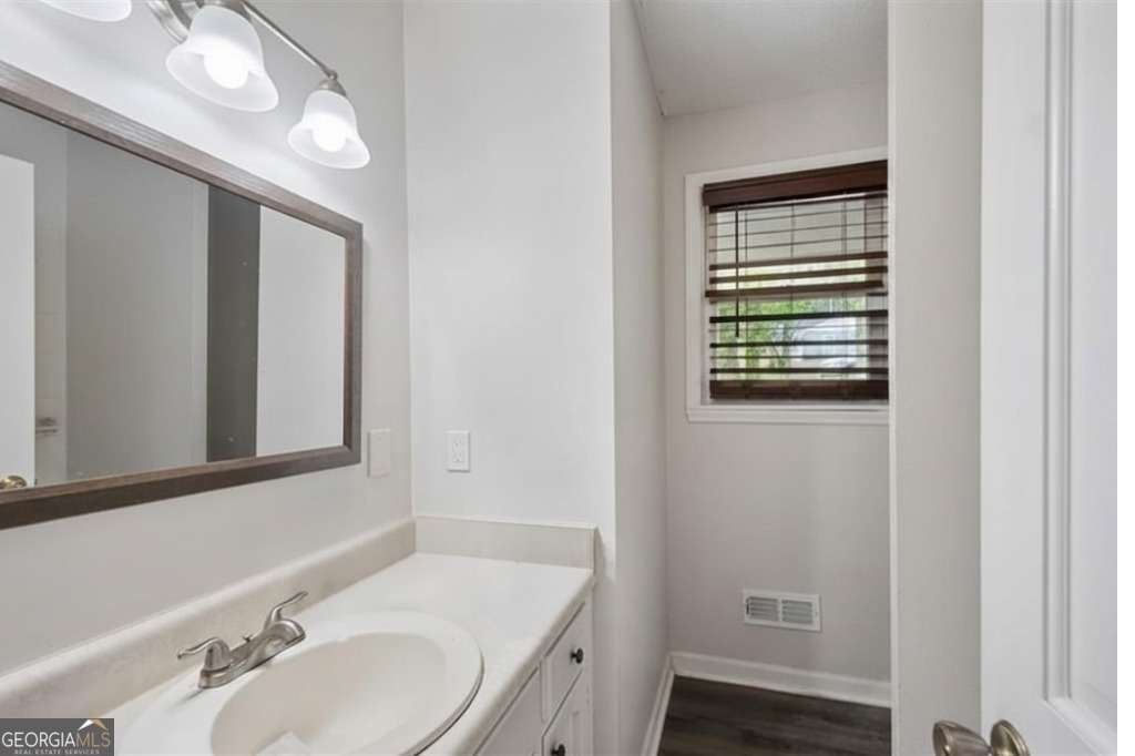 6372 Valley Dale Drive Riverdale - Photo 11