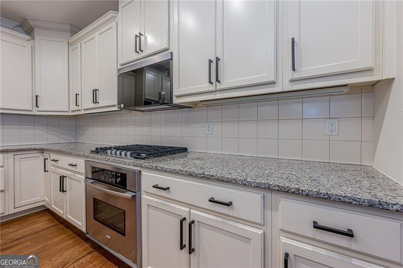 247 Fowler Street Woodstock - Photo 17