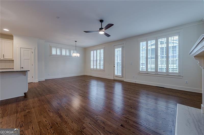 247 Fowler Street Woodstock - Photo 20