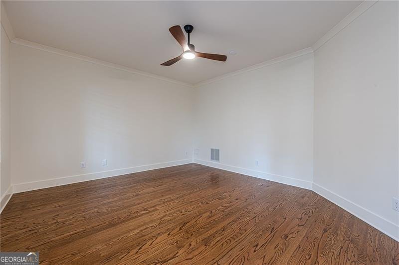247 Fowler Street Woodstock - Photo 48