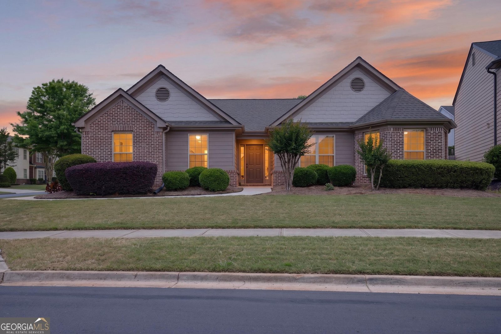 3148 Sag Harbor Court Buford - Photo 2