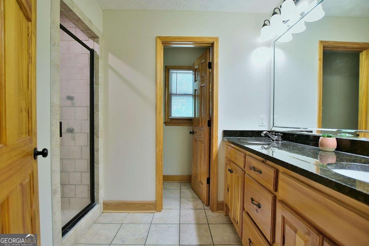 149 Savior Lane Hamilton - Photo 21