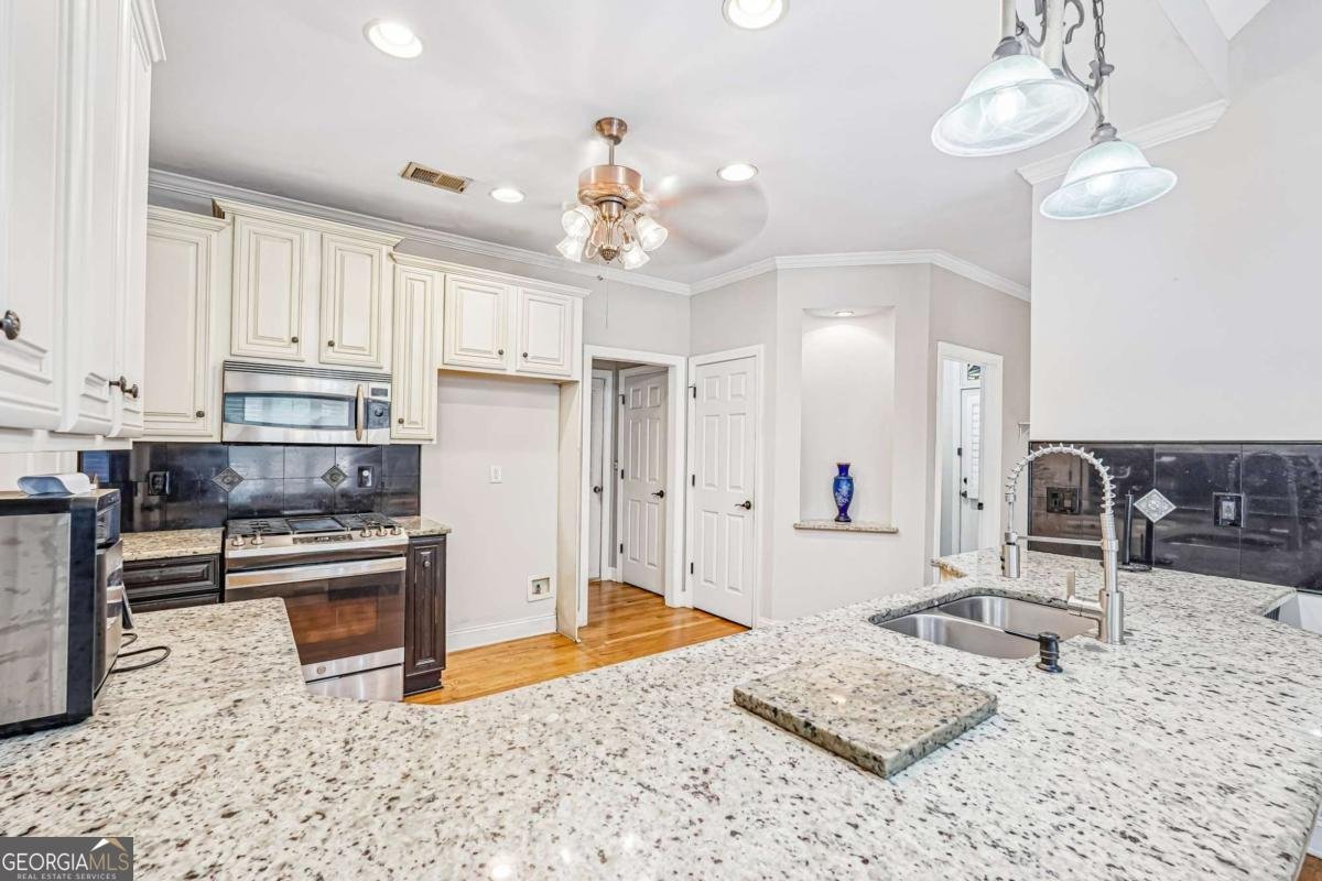 8658 Newborn Way Douglasville - Photo 22