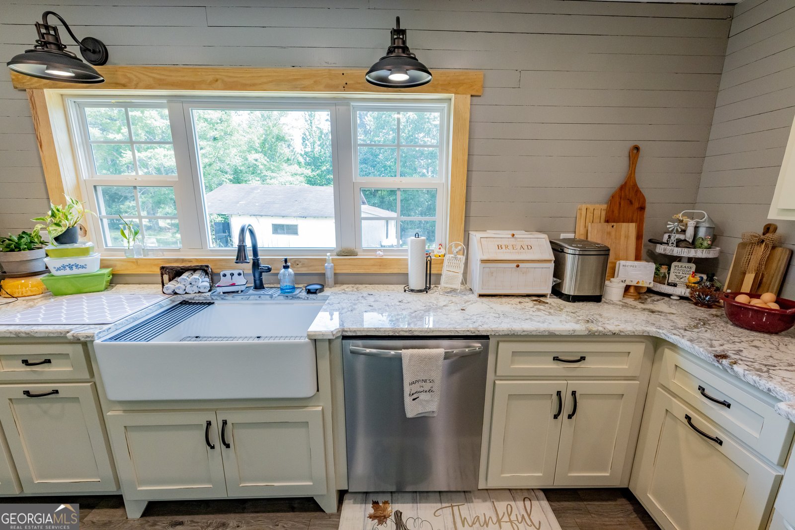 655 White Road Thomaston - Photo 33