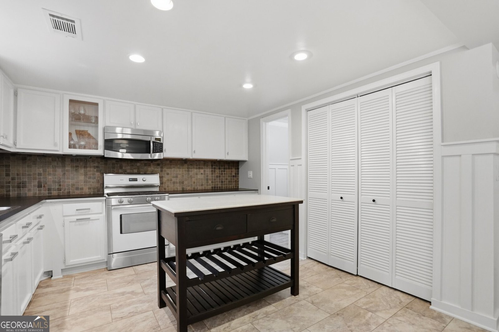 2198 Carlyle Drive Marietta - Photo 8