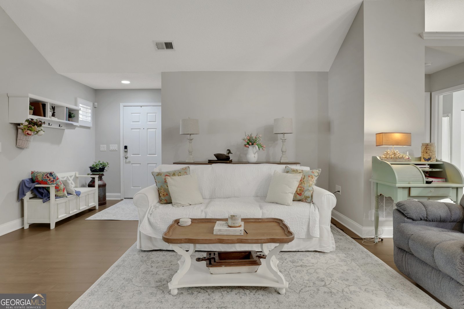 6105 Malloway Court Cumming - Photo 10