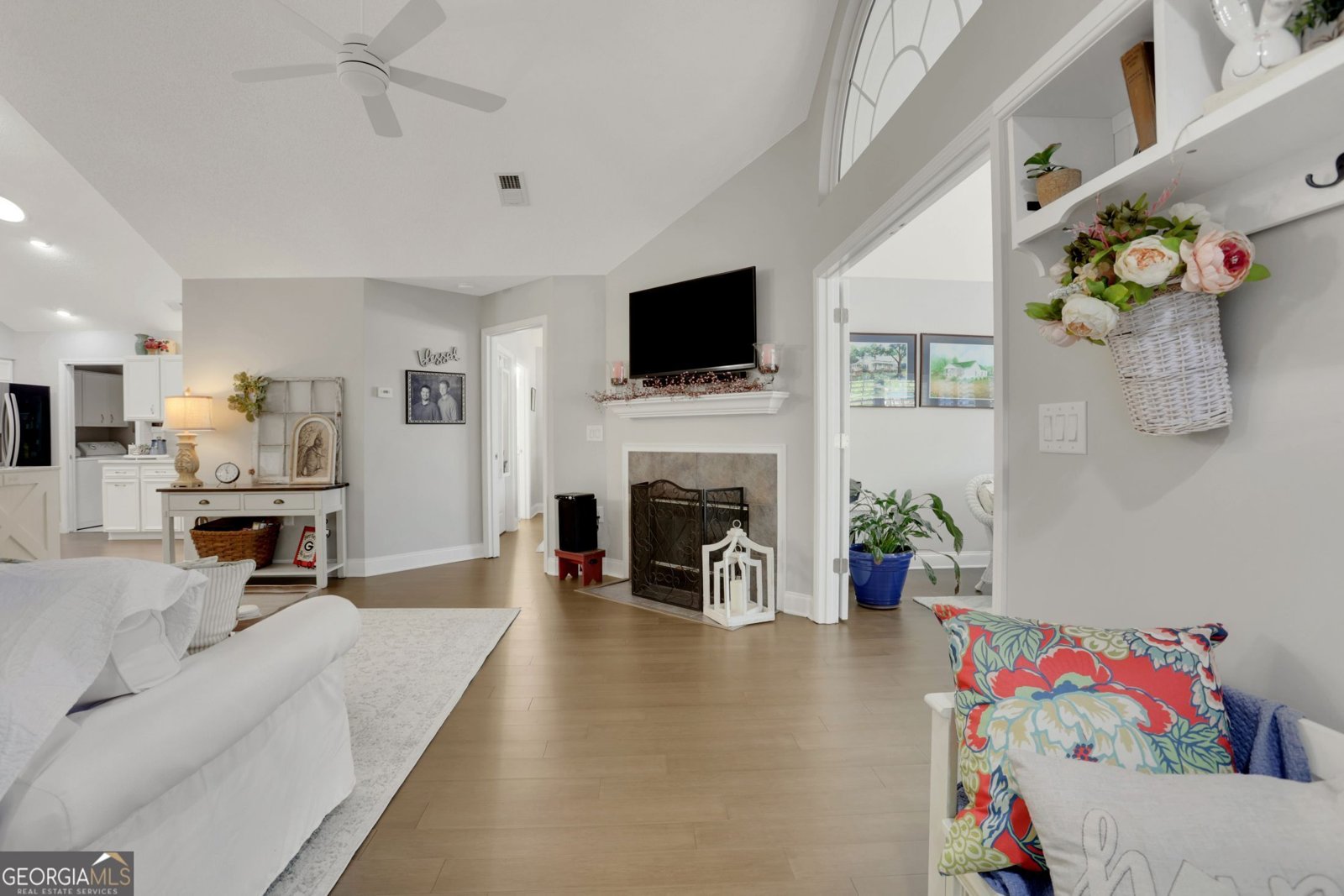 6105 Malloway Court Cumming - Photo 8