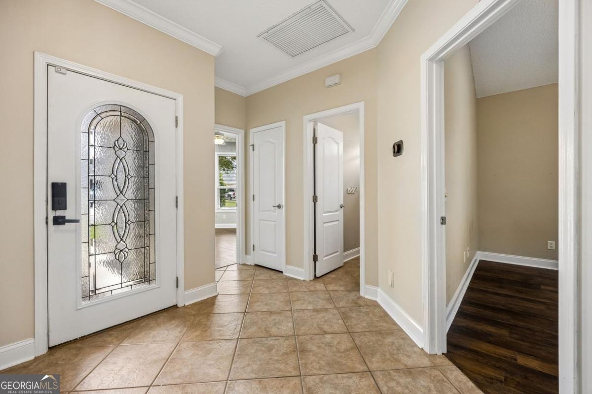 126 MILLER Court Kingsland - Photo 8
