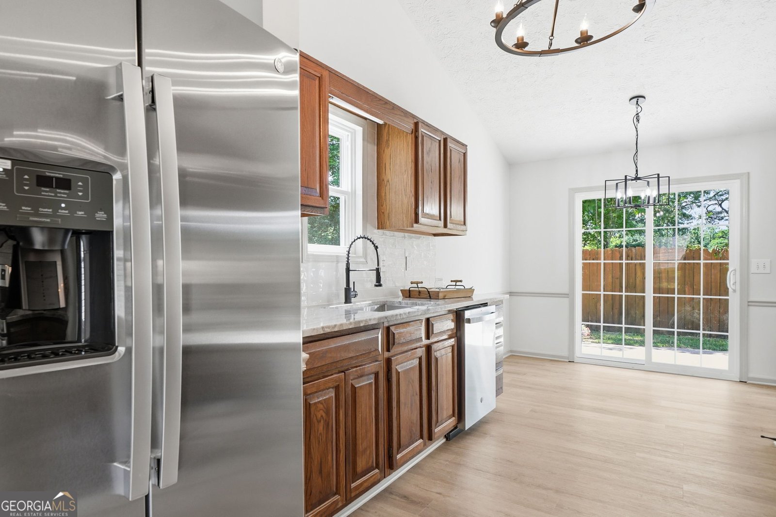 142 River Oaks Drive Woodstock - Photo 13