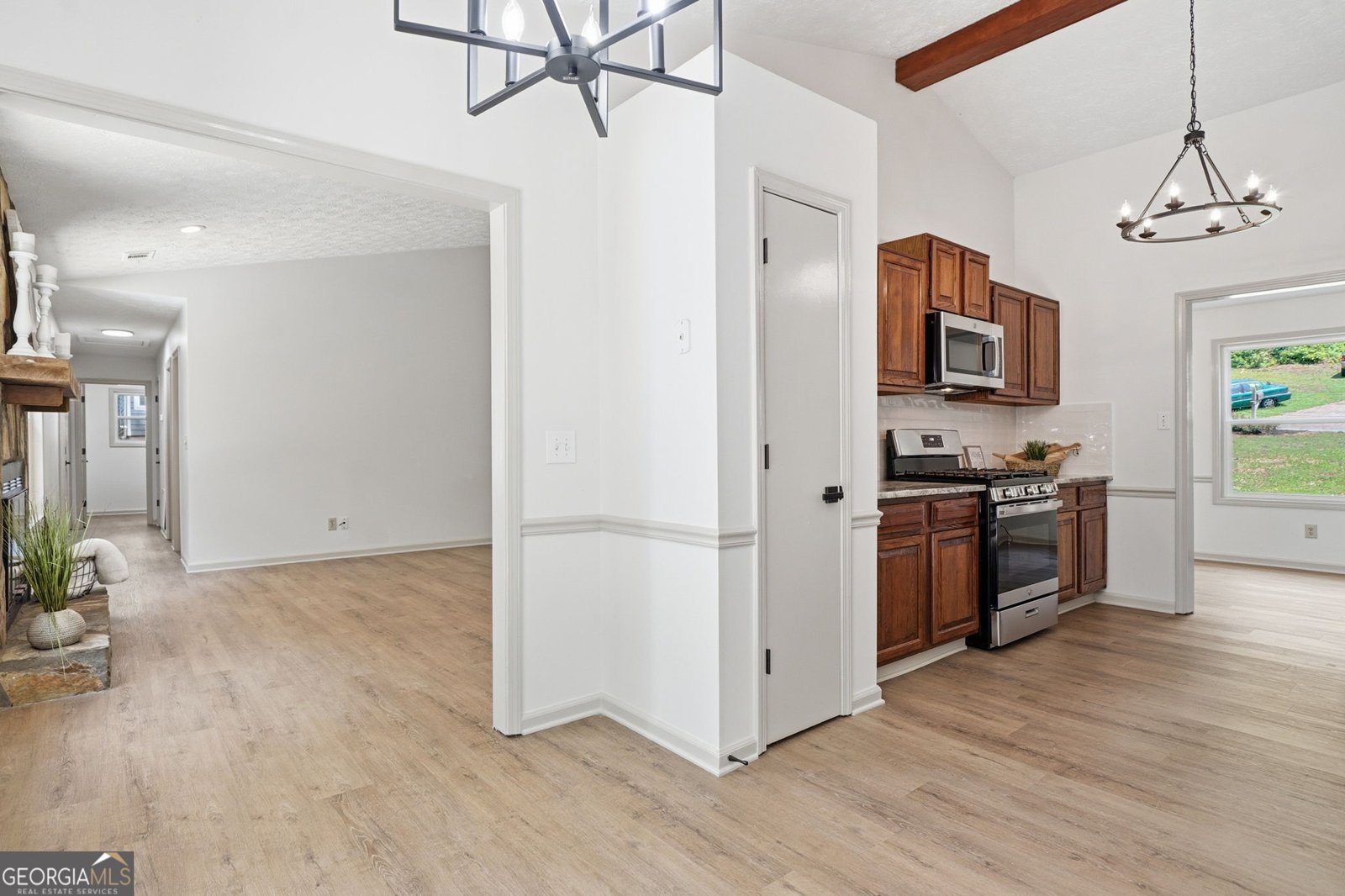 142 River Oaks Drive Woodstock - Photo 18