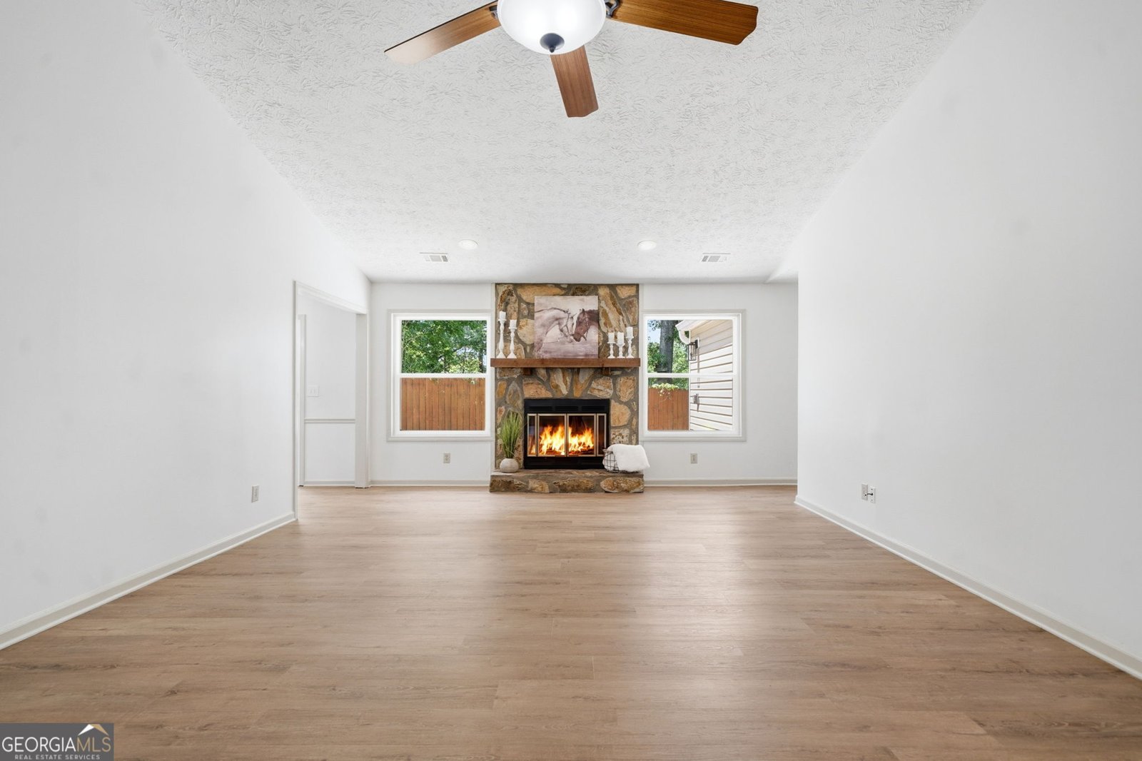 142 River Oaks Drive Woodstock - Photo 8