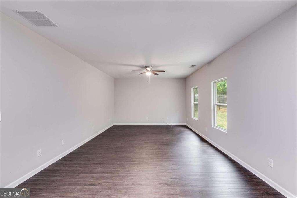 310 Saint Lucas Court Fairburn - Photo 7