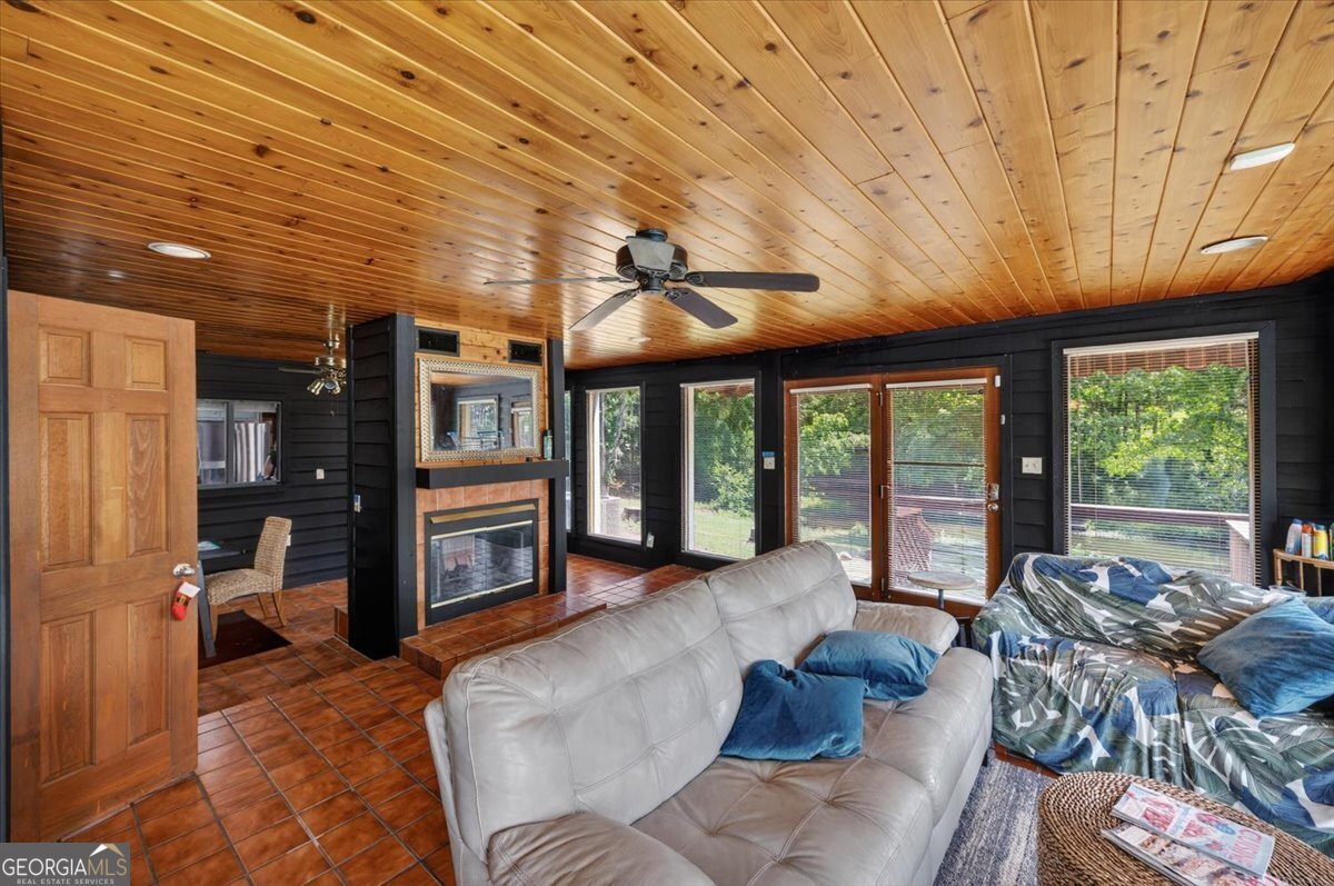 6868 Leslie Lane Macon - Photo 12