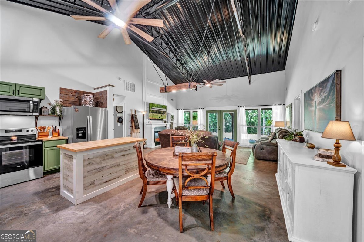 627 Johnstonville Road Barnesville - Photo 6