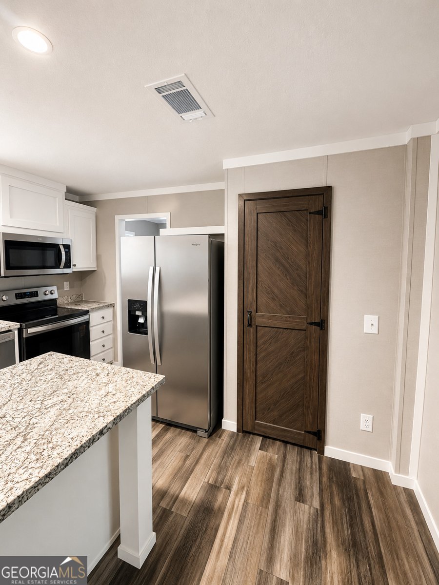 437 Hall Franklin - Photo 12