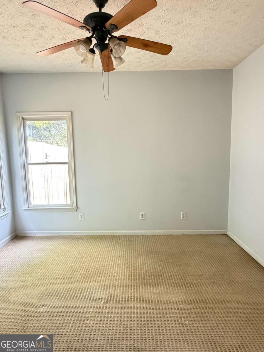 1064 Spanish Moss Court Lawrenceville - Photo 14
