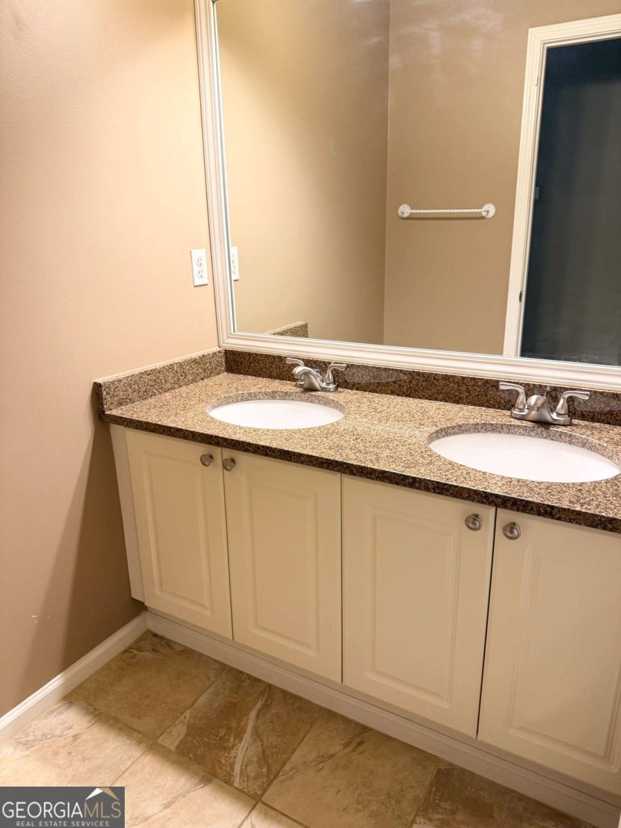1064 Spanish Moss Court Lawrenceville - Photo 25