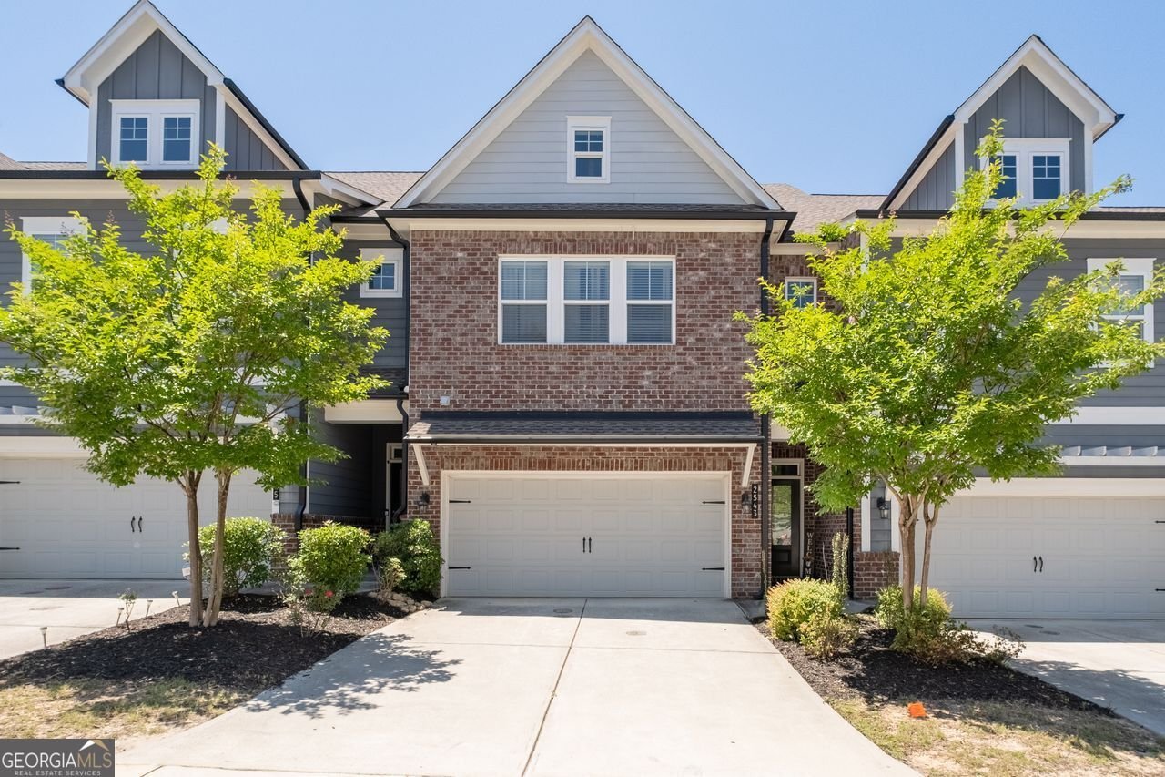 2543 Oakbourne Lane Smyrna - main photo