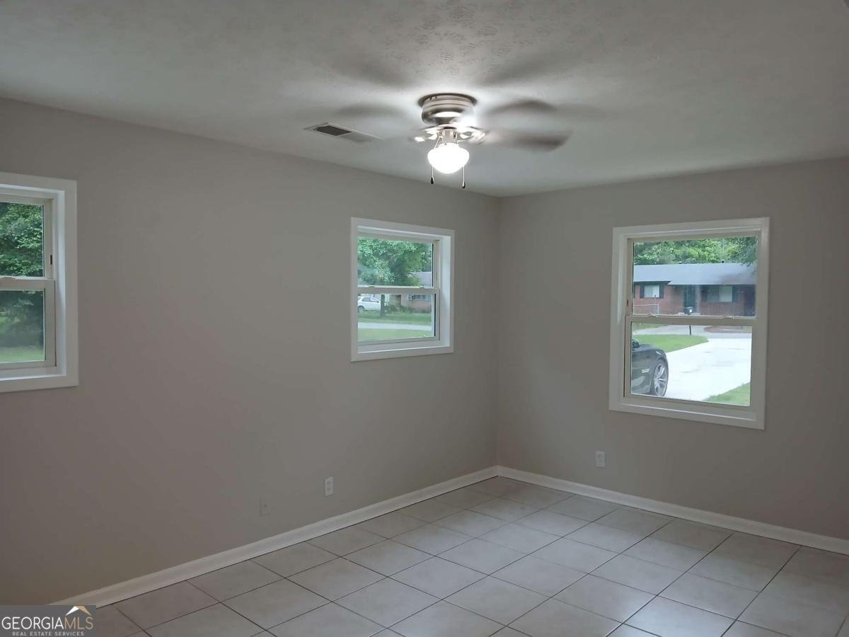 821 Englewood Drive Columbus - Photo 10