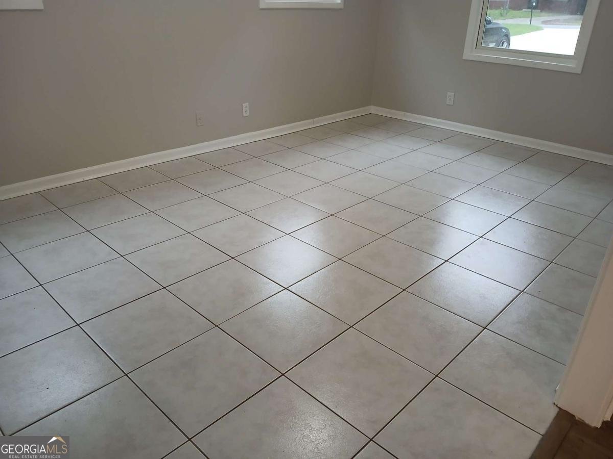 821 Englewood Drive Columbus - Photo 9