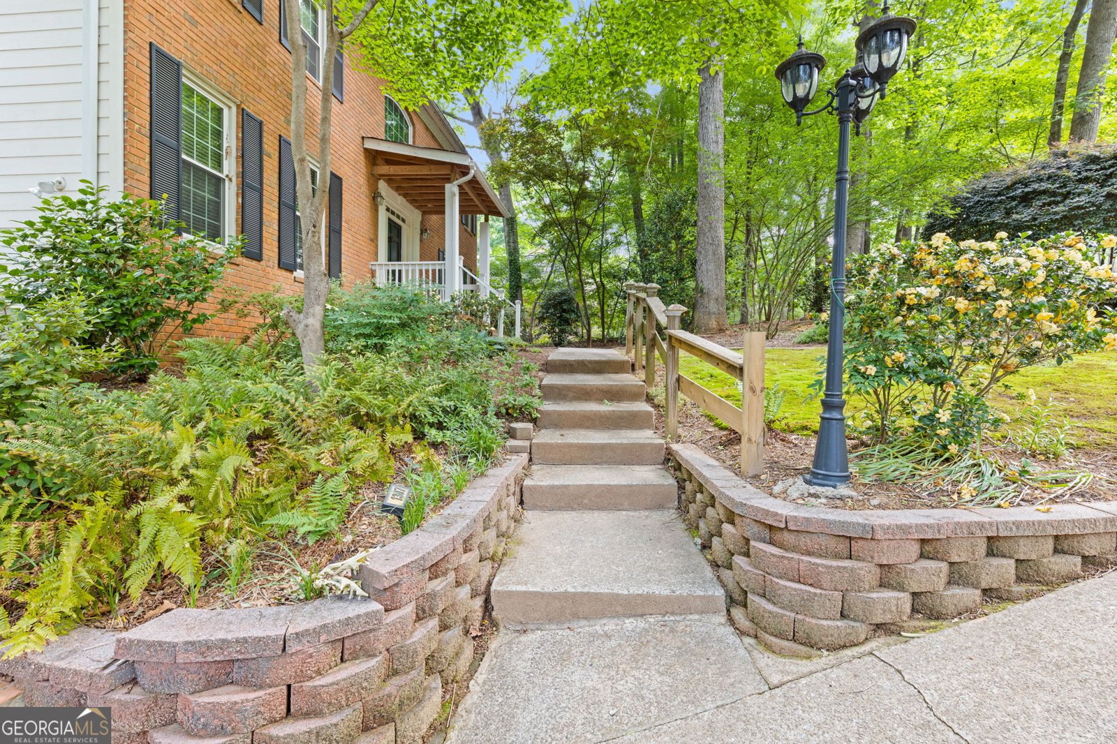 1307 Rivermist Drive Lilburn - Photo 6