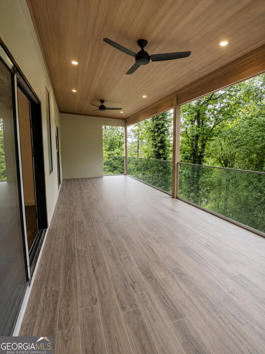 4795 Woodvale Drive Sandy Springs - Photo 8