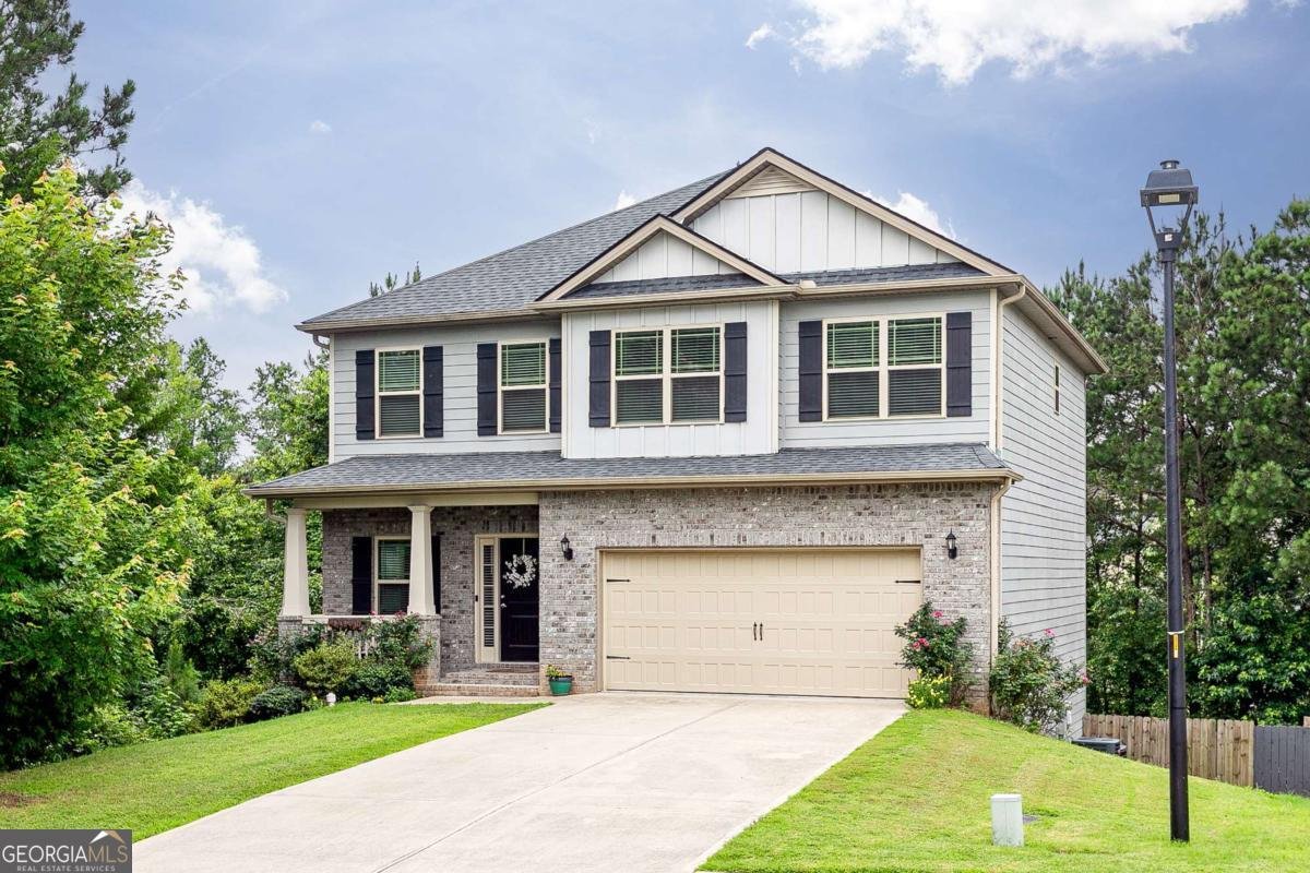 3302 Bellingham Way Lithia Springs - main photo