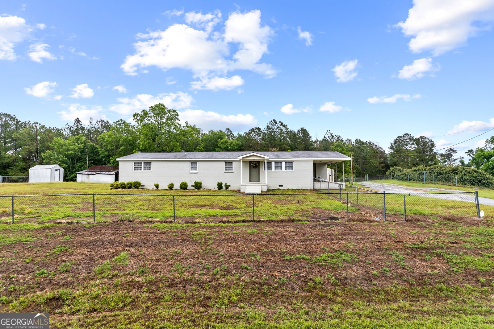 2879 Harden Chapel Lyons - main photo