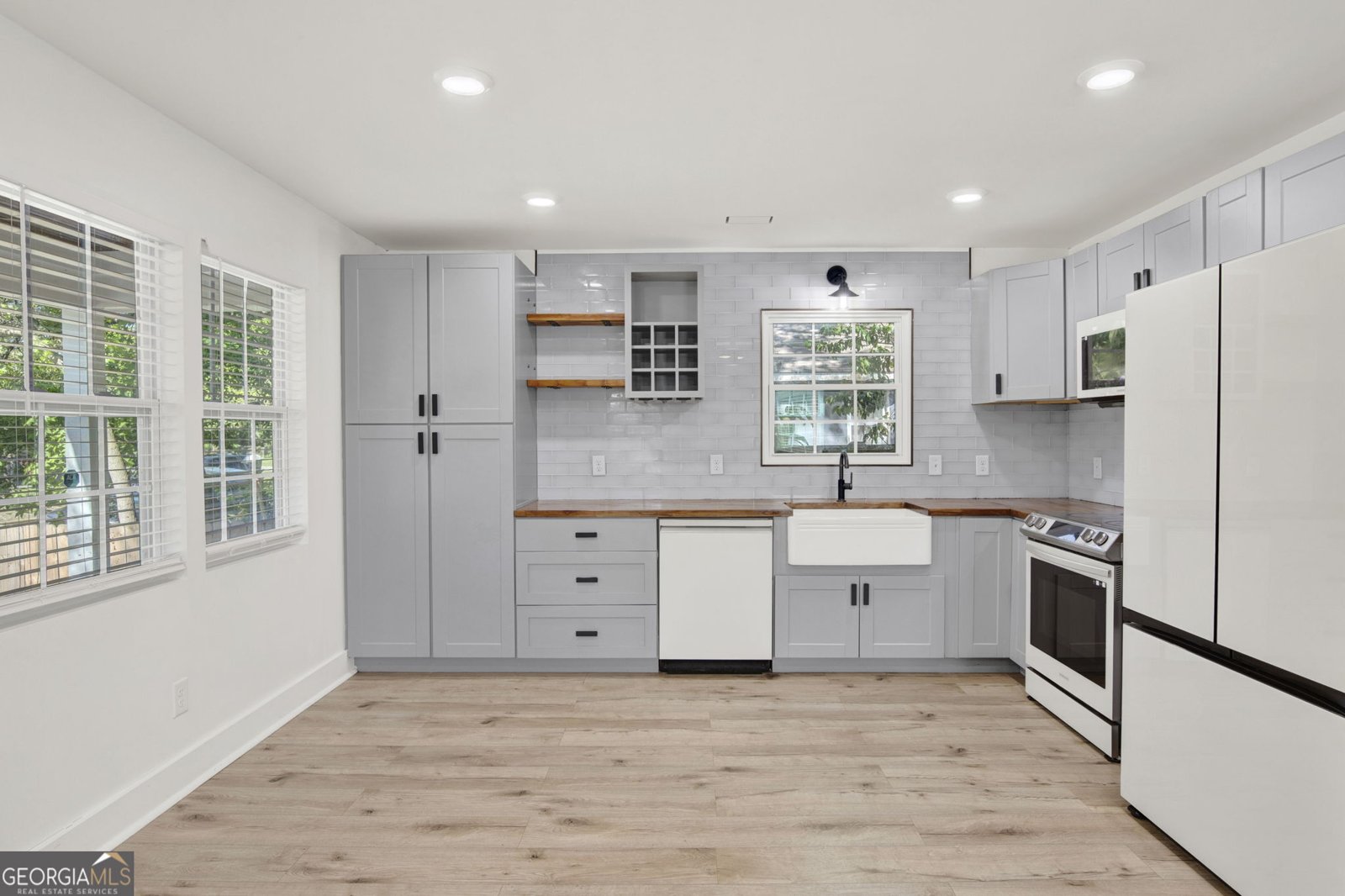 920 51st Street Savannah - Photo 16