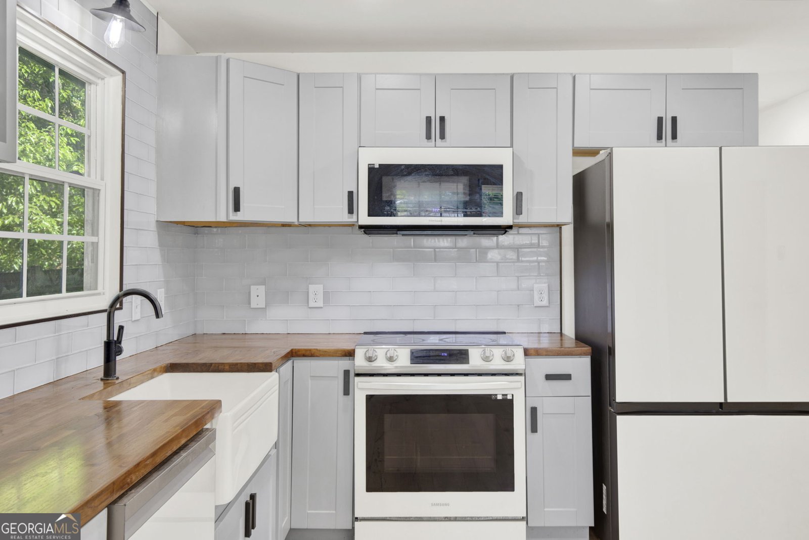 920 51st Street Savannah - Photo 18