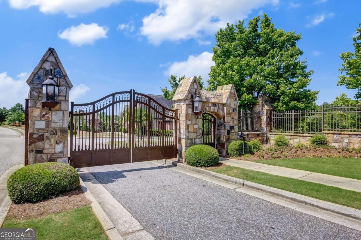 1884 Granite Hill Court Hoschton - Photo 45