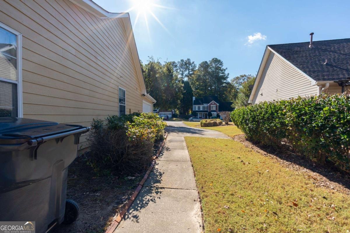 727 Eight Point Court Suwanee - Photo 37