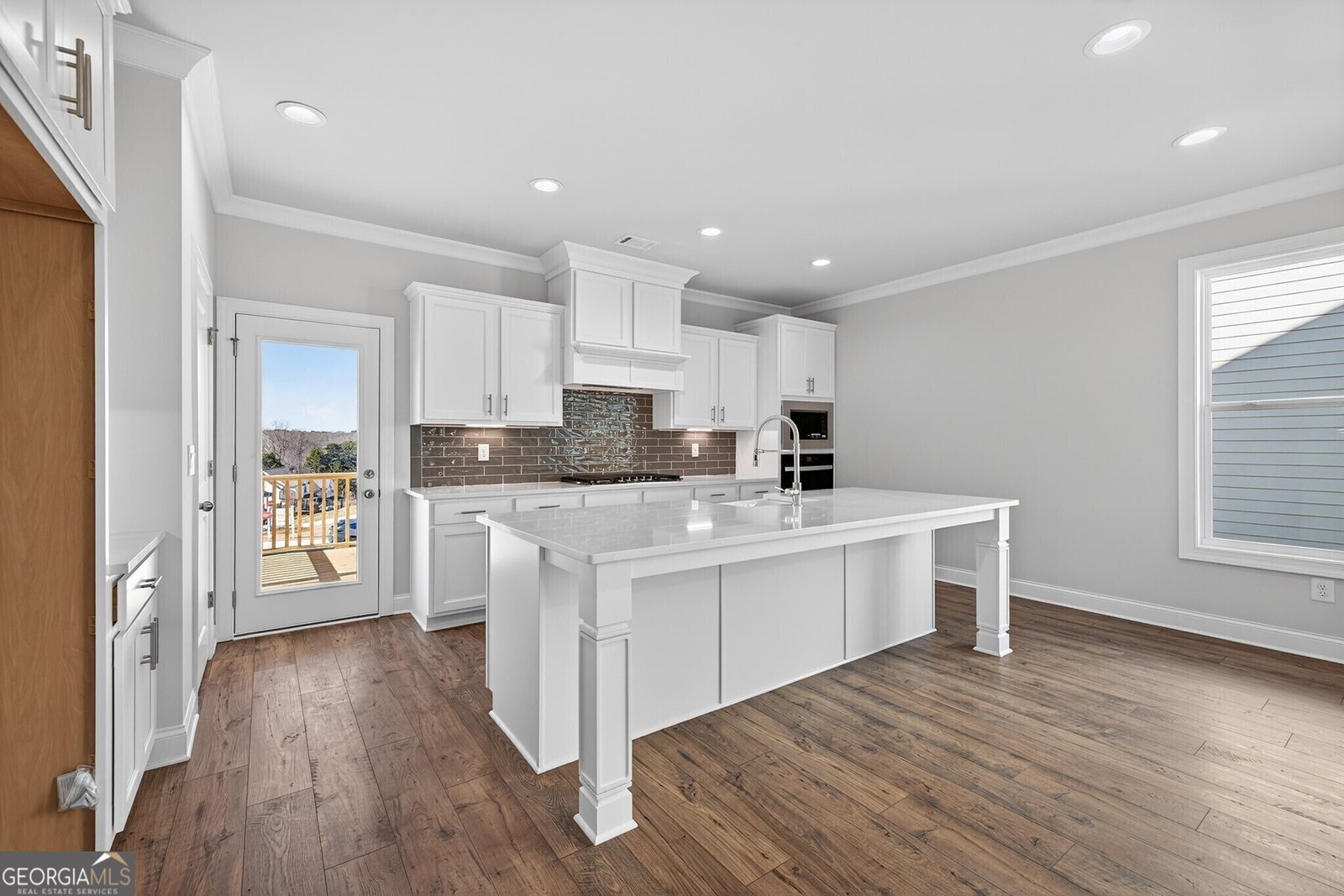 5550 Spring Street Flowery Branch - Photo 12