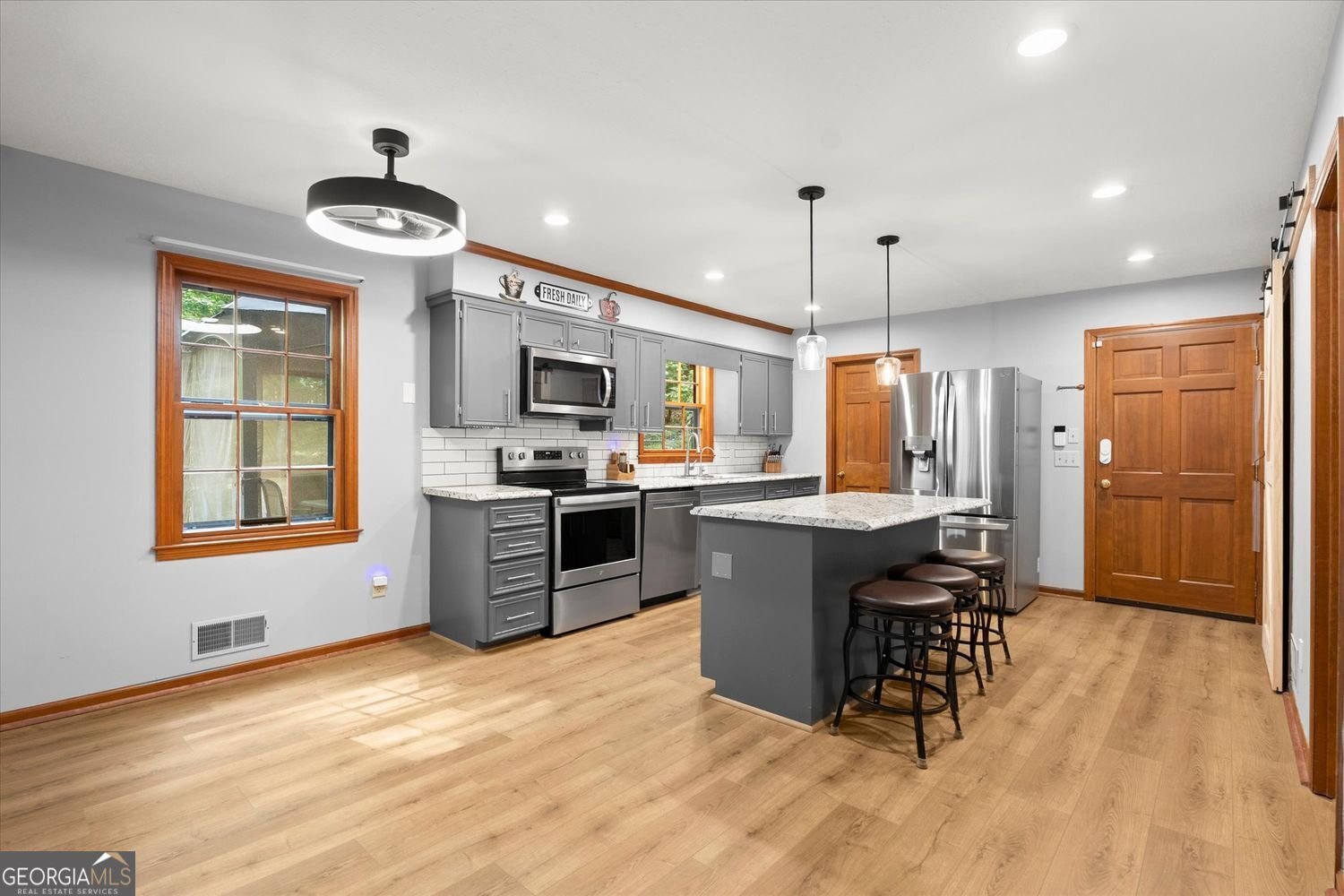 4052 Oak Harbour Circle Gainesville - Photo 10